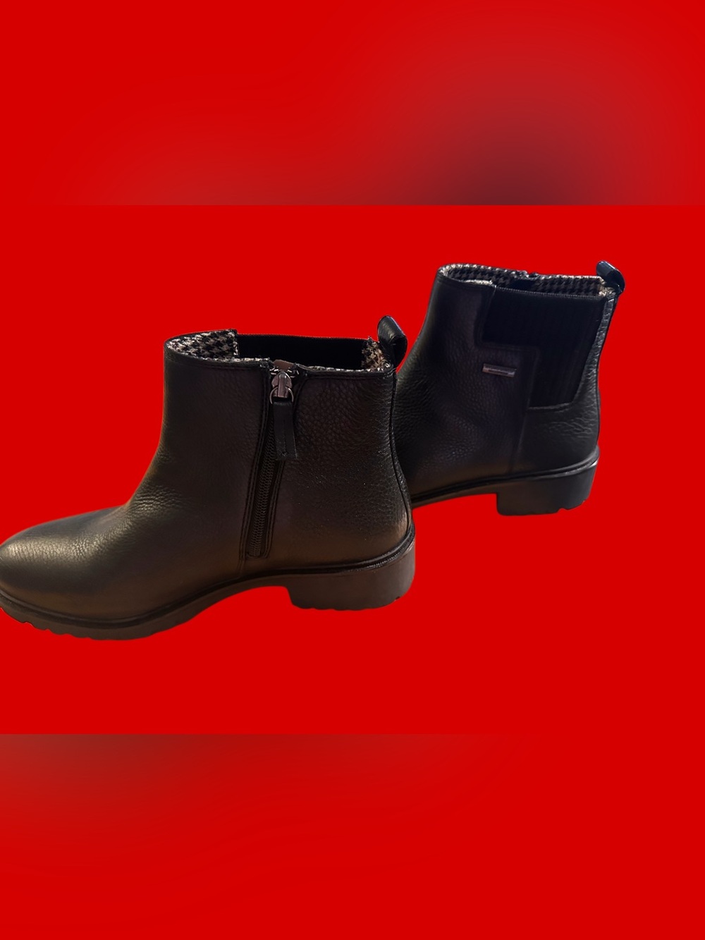 Women’s Rockport Black Leather Side-Zip Ankle Booties Size 9.5